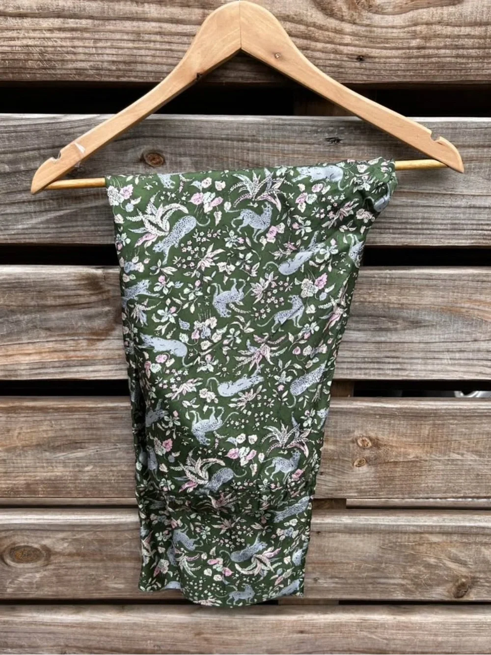 J Crew Collection 100% Silk Jungle Cat Pull-on Easy Pant - 6 - Picture 3 of 7